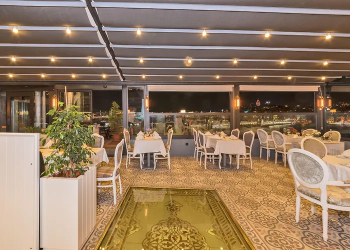 Alpek Hotel