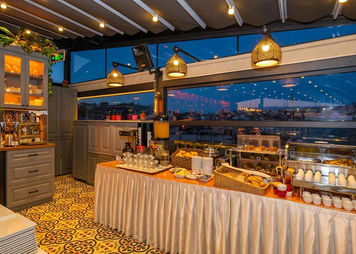 Alpek Hotel